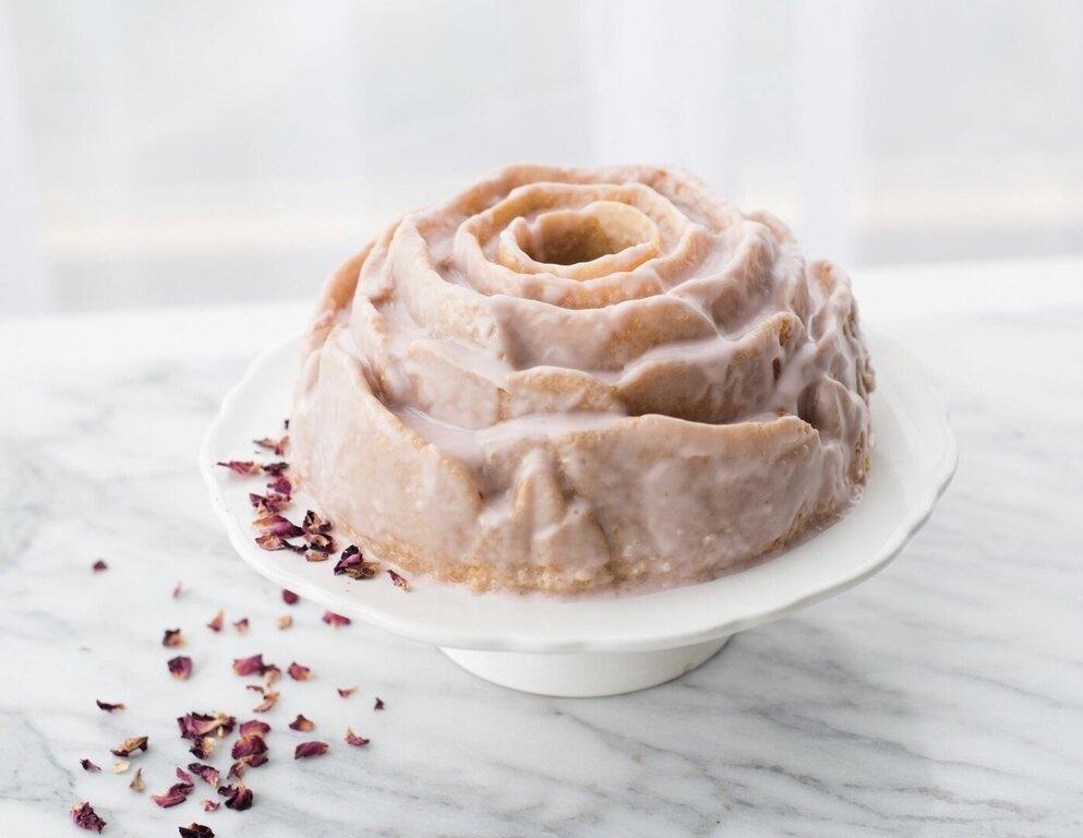 Nordic Ware Rose Bundt® Pan kakkuvuoka - Image 2