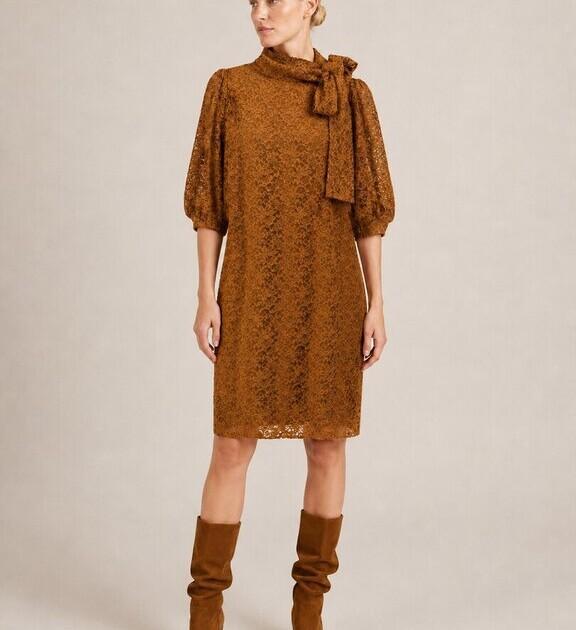 Orvokki Mekko Brown sand
