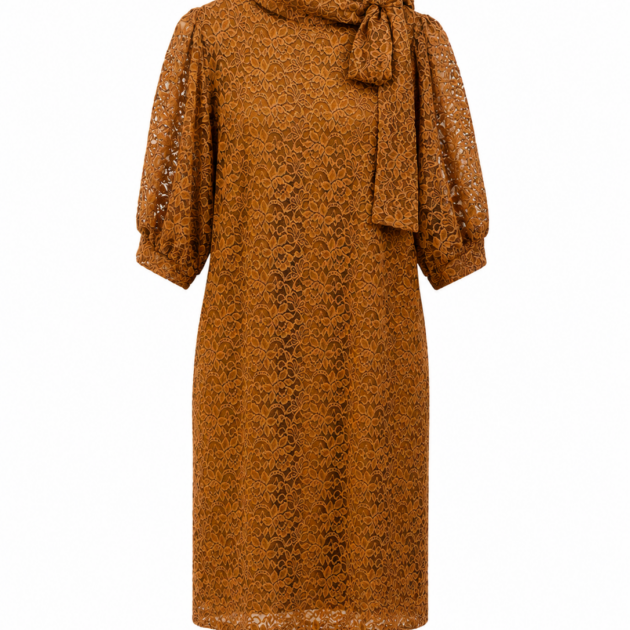 Alternative view of Orvokki Mekko Brown sand